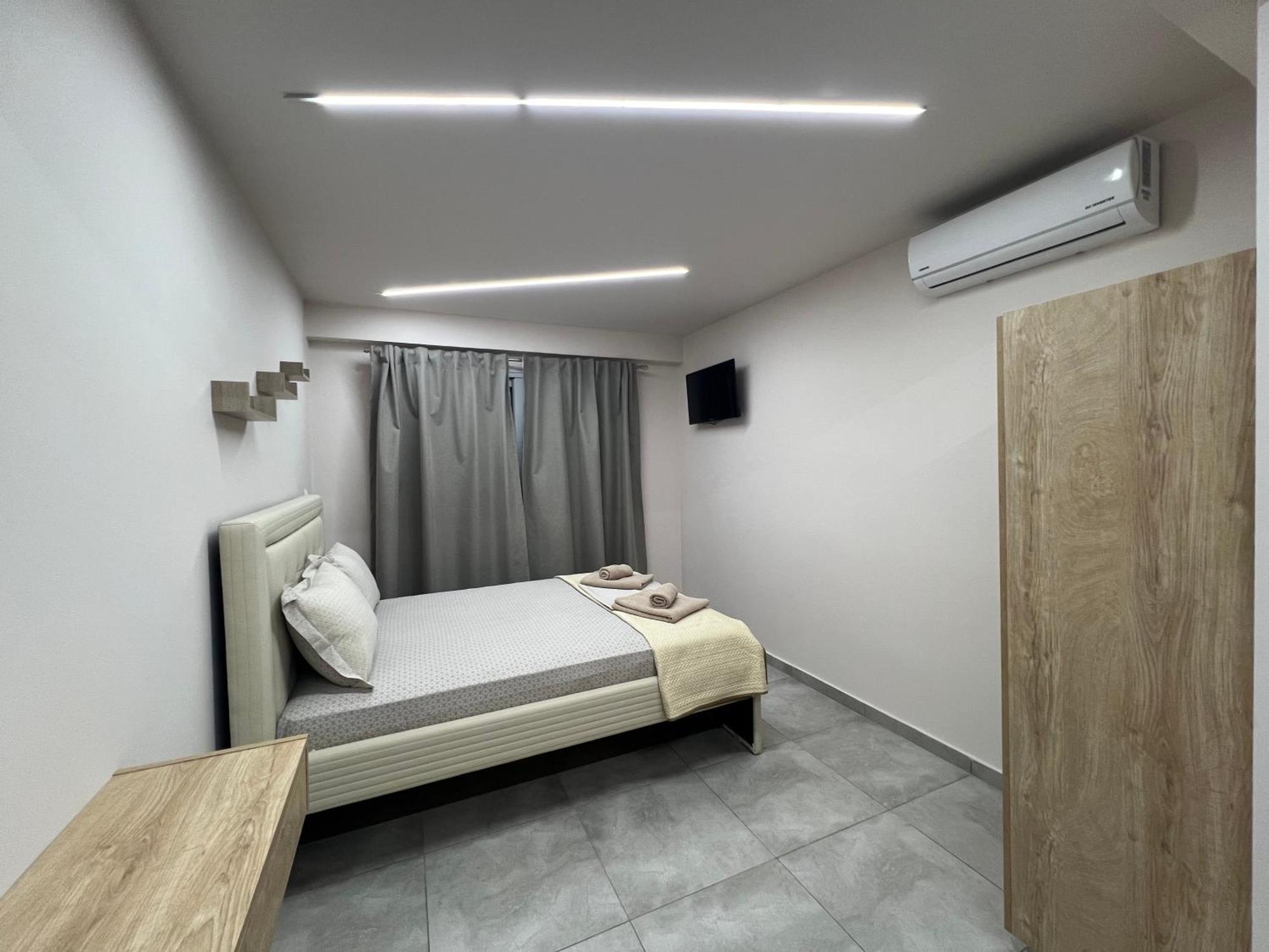 F&M House Hotel Sarti Buitenkant foto